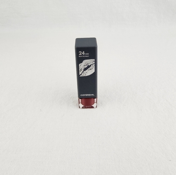 3 FOR $10 MIX OR MATCH 🔥Covergirl 24HR matte lipstick 620 risky business - Picture 5 of 8